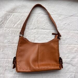 Vintage Veneto Cognac Brown Shoulder Bag | Y2K Minimalist Buckle Strap